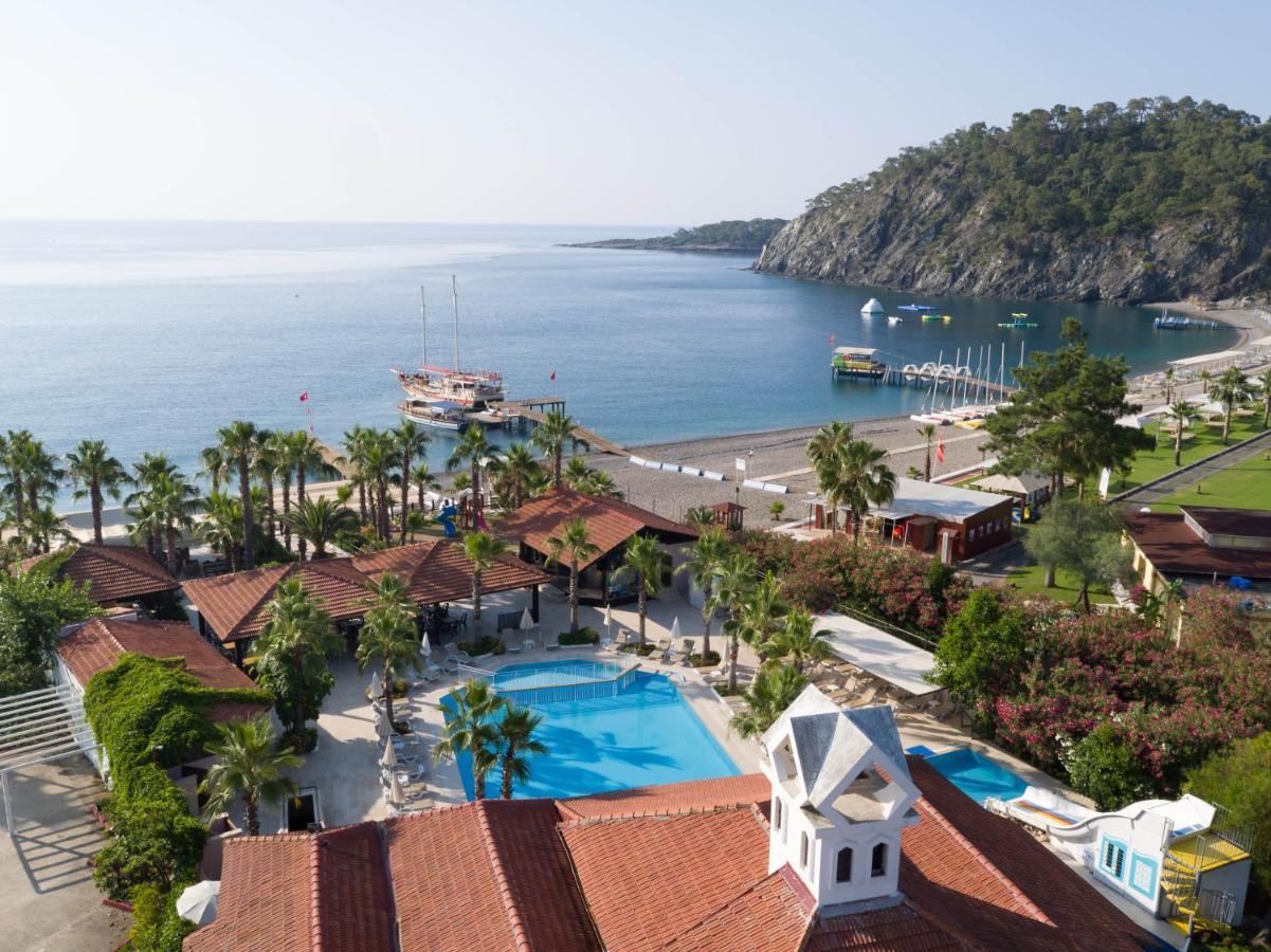 Club Akman Beach Çamyuva Esterno foto