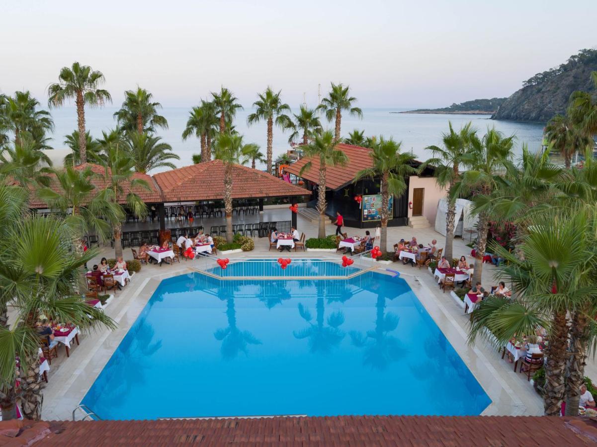 Club Akman Beach Çamyuva Esterno foto